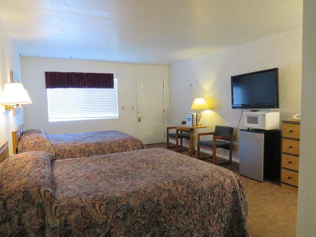 אלטוראס Rim Rock Motel מראה חיצוני תמונה