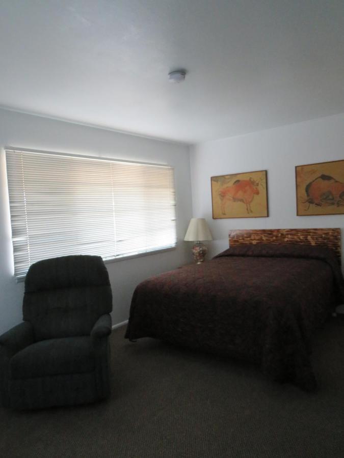 אלטוראס Rim Rock Motel מראה חיצוני תמונה
